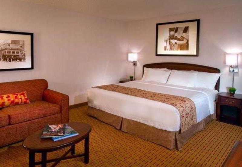 Courtyard By Marriott Portland Southeast/Clackamas Exteriér fotografie