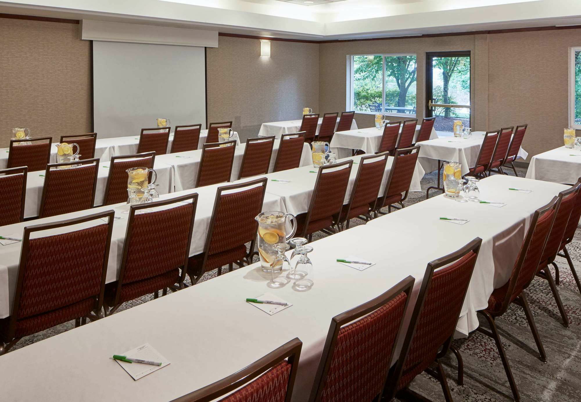 Courtyard By Marriott Portland Southeast/Clackamas Exteriér fotografie